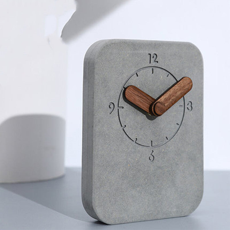 Unique Table Clock